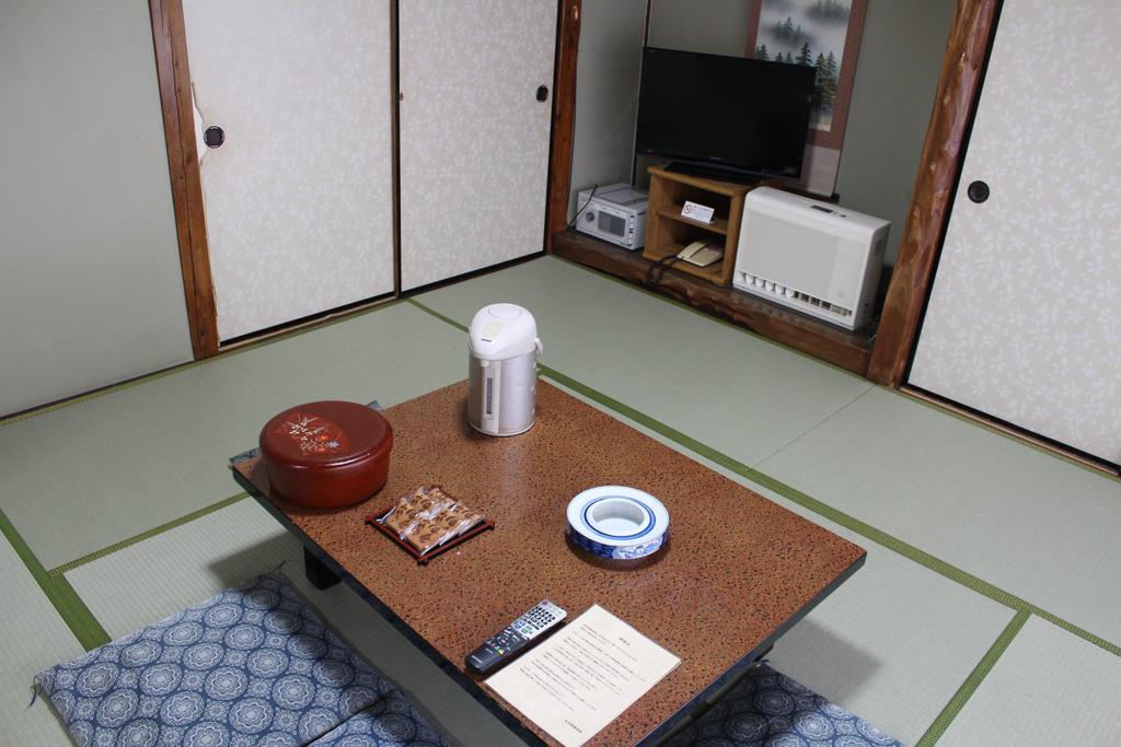 Kinokuniya Ryokan Fujisawa Exterior photo